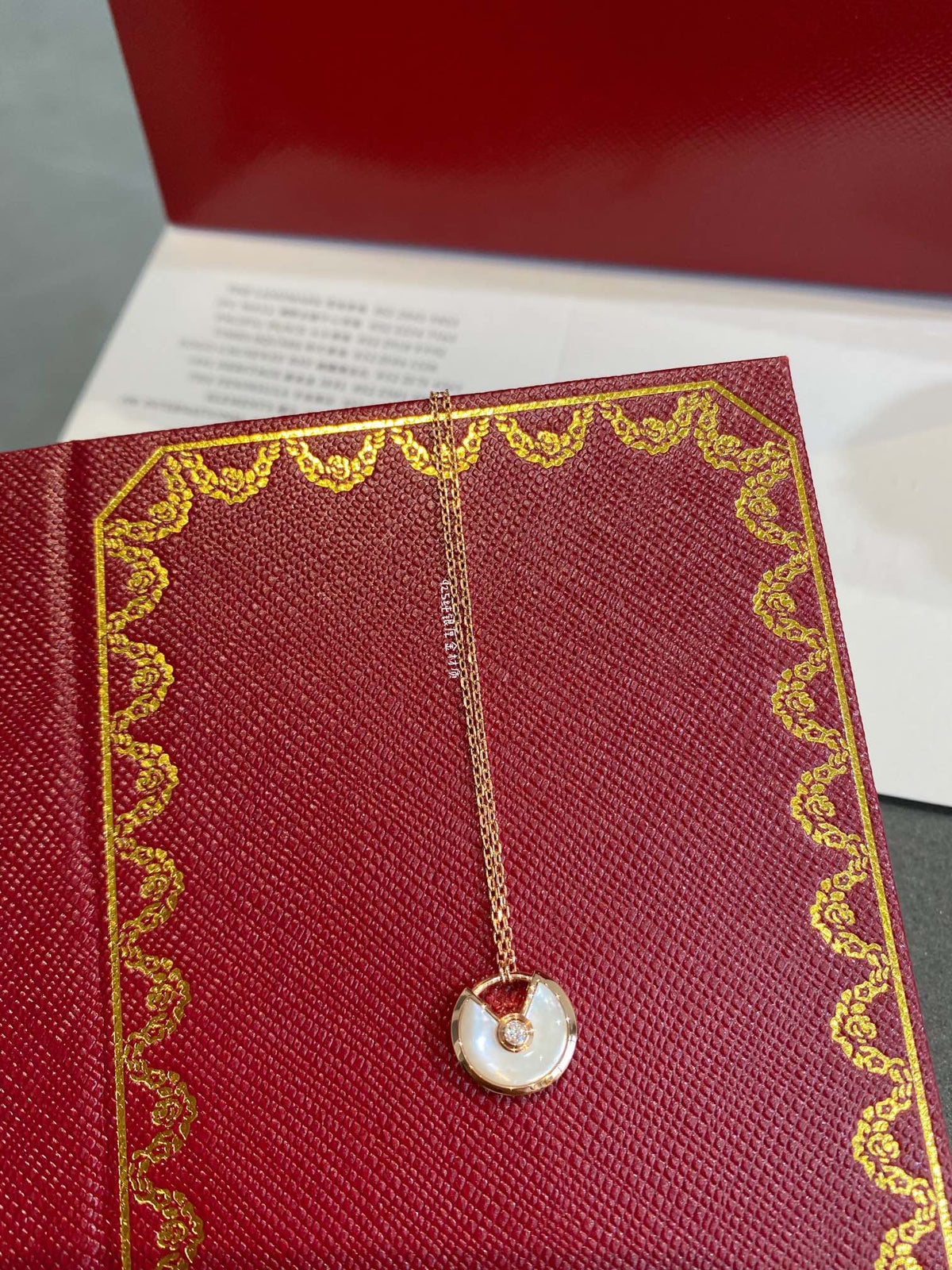 ¡®AuraJewelry¡¯AMULETTE ROSE GOLD MOP NECKLACE