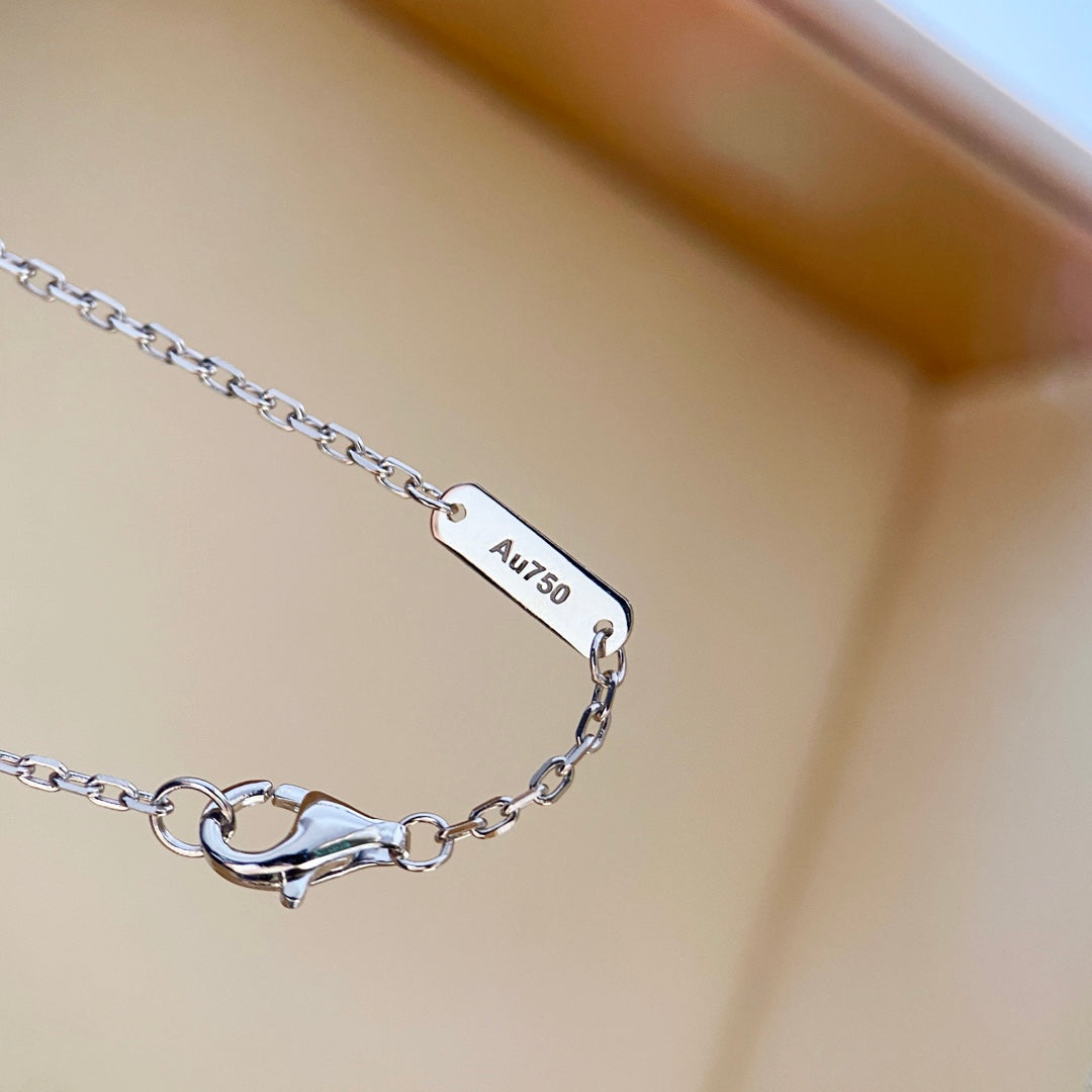 『AuraJewelry』クローバーダイヤモンドネックレス シルバー