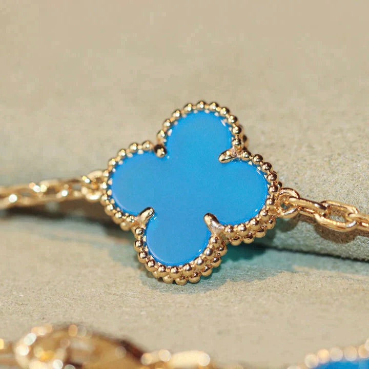 ¡®AuraJewelry¡¯CLOVER 20 MOTIFS TURQUOISE GOLD