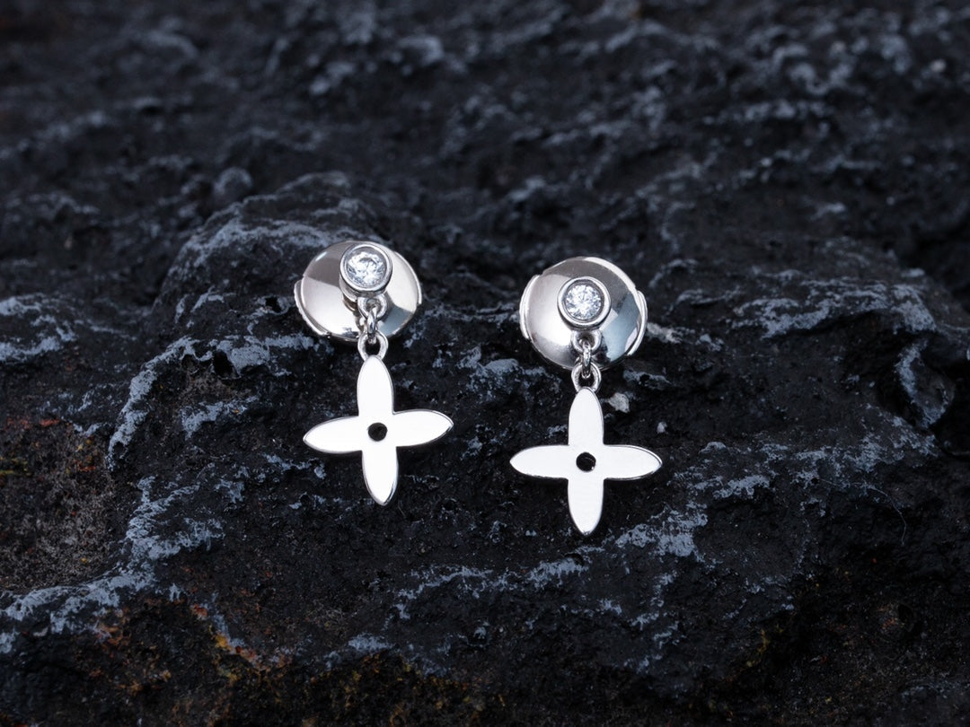 ¡®AuraJewelry¡¯VIDYLLE SILVER DIAMOND MINI DROP EARRINGS