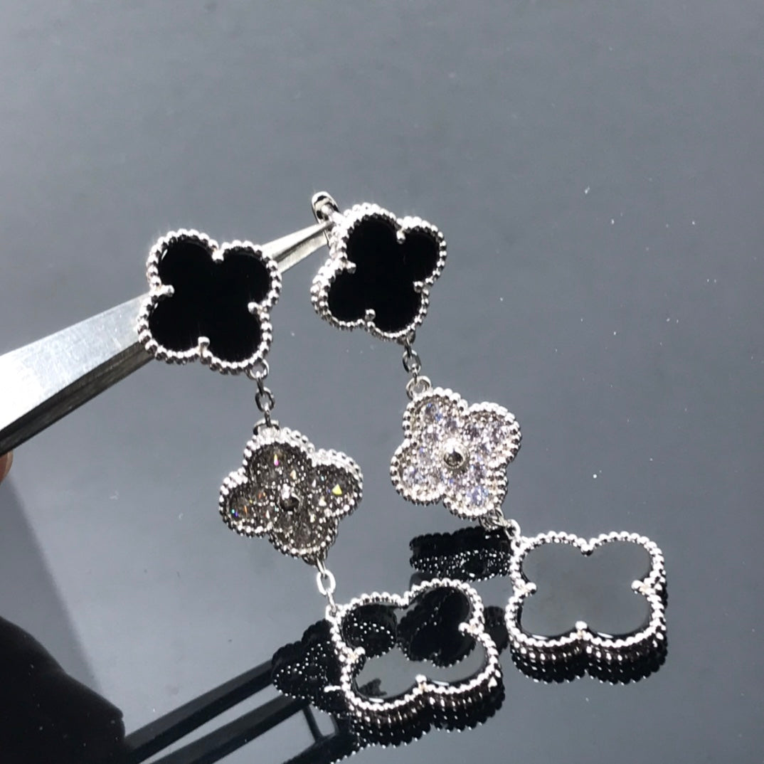 AuraJewelry「CLOVER 3 MOTIF DIAMOND ONYX SILVER EARRINGS」