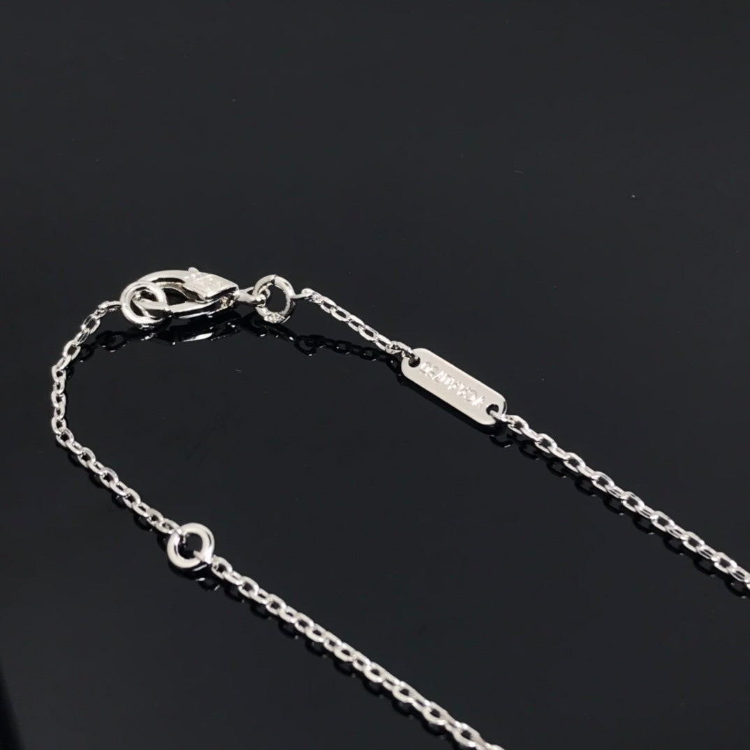 ¡®AuraJewelry¡¯CLOVER PIETERSITE SILVER LONG NECKLACE