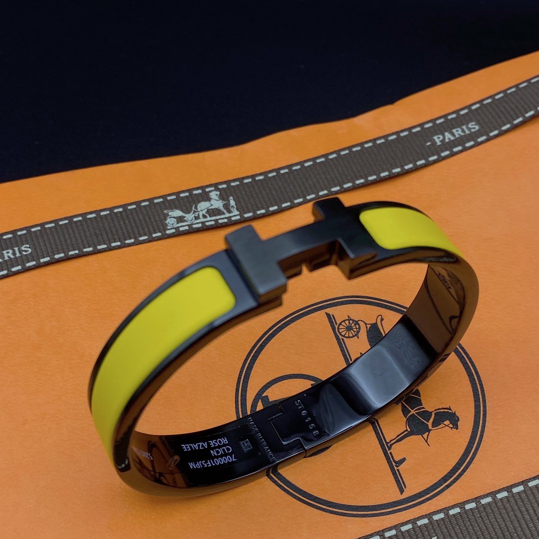 ¡®AuraJewelry¡¯CLIC HM SO BLACK YELLOW BRACELET