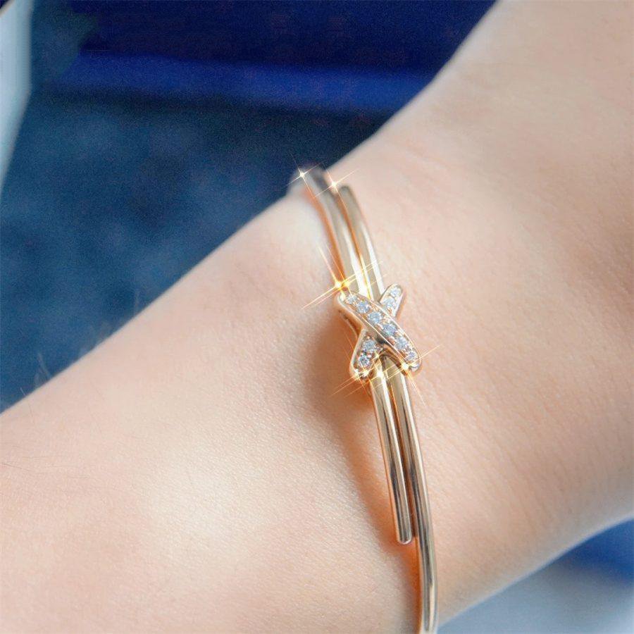 ¡®AuraJewelry¡¯JEUX DE BRACELET PINK GOLD DIAMONDS