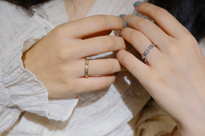 「AuraJewelry」LOVE RING 2.65MM DIAMOND