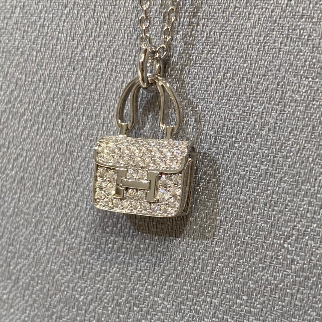 ¡®AuraJewelry¡¯CONSTANCE PEDANT DIAMOND NECKLACE