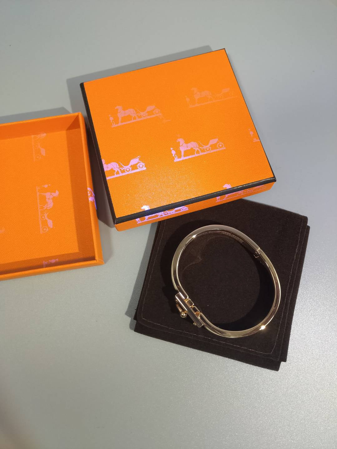 ¡®AuraJewelry¡¯H BRACELET PERU 12MM