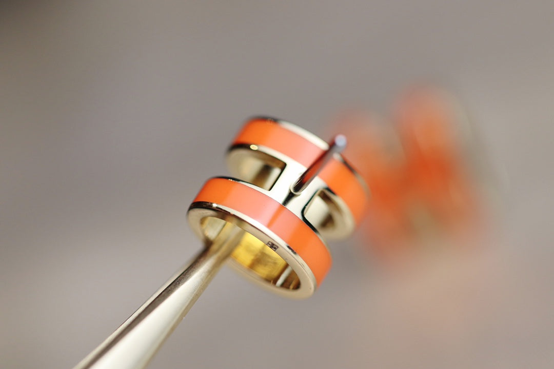 ¡®AuraJewelry¡¯MINI POP H EARRINGS ORANGE