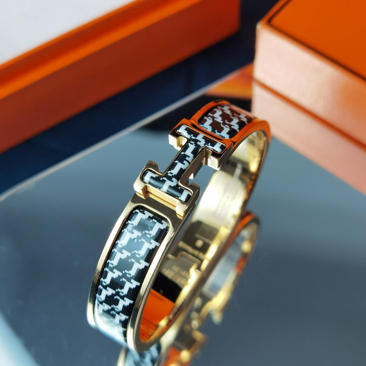 AuraJewelry 馬ブレスレット 12MM