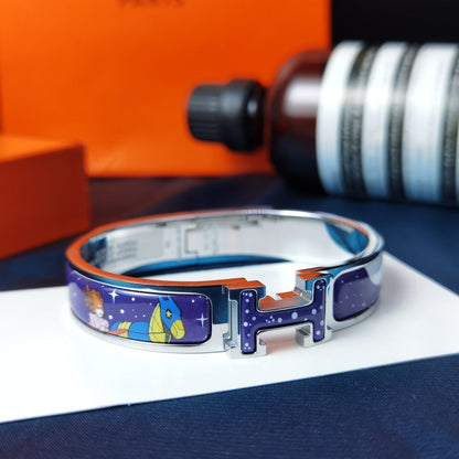 ¡®AuraJewelry¡¯H STAR AND MOON BRACELET 12MM