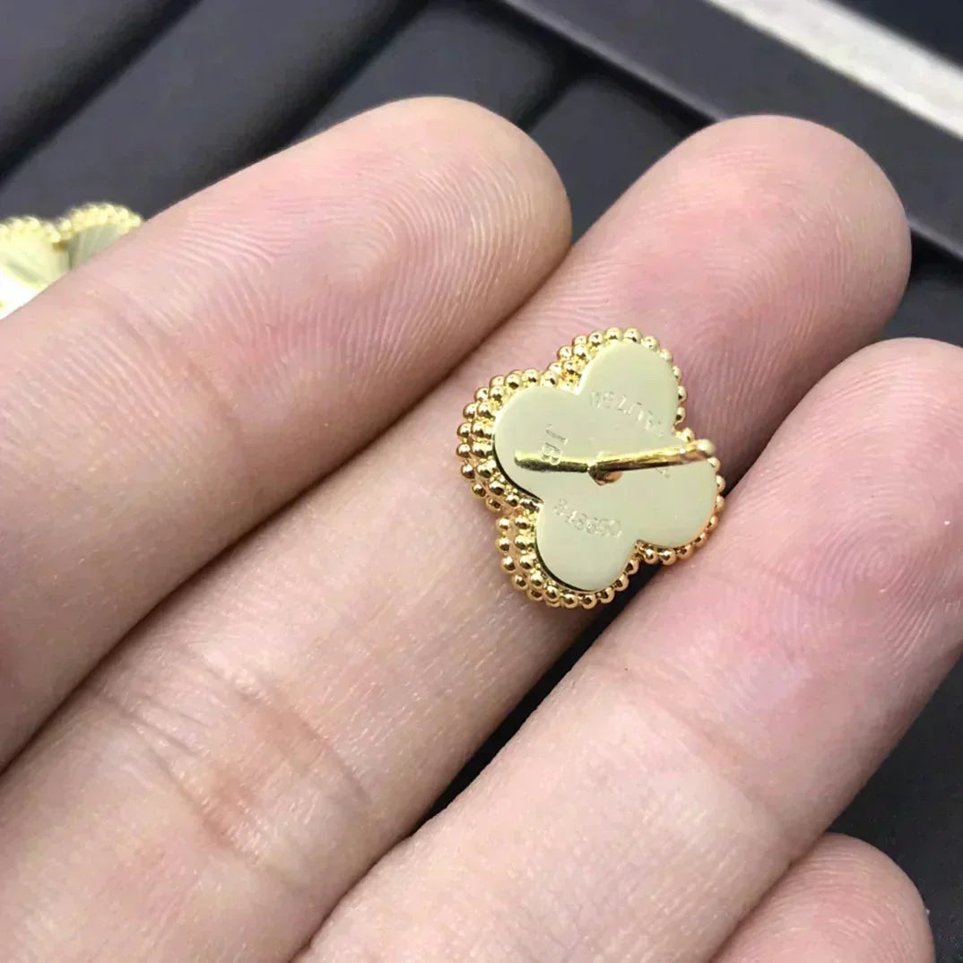 ¡®AuraJewelry¡¯CLOVER MINI 9.5MM LASER EARRINGS