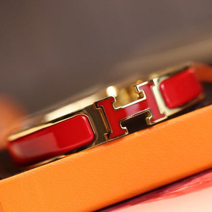 ¡®AuraJewelry¡¯H BRACELET 12MM GOLD
