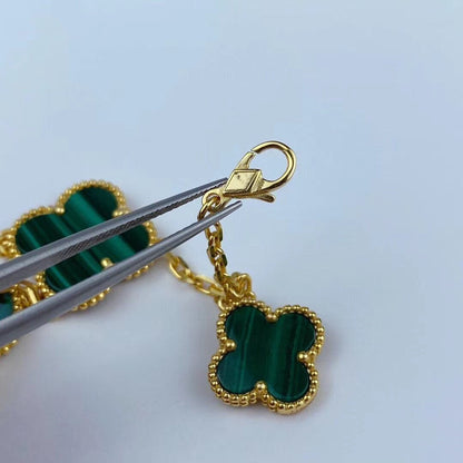 「AuraJewelry」マジック クローバー マラカイト ゴールド ブレスレット 5モチーフ