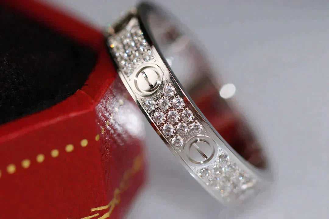 ¡®AuraJewelry¡¯LOVE RING 3.6MM DIAMOND PAVED