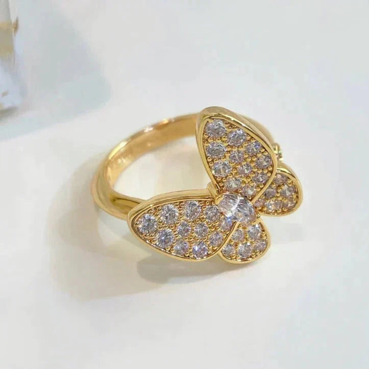 「AuraJewelry」バタフライダイヤモンドリング