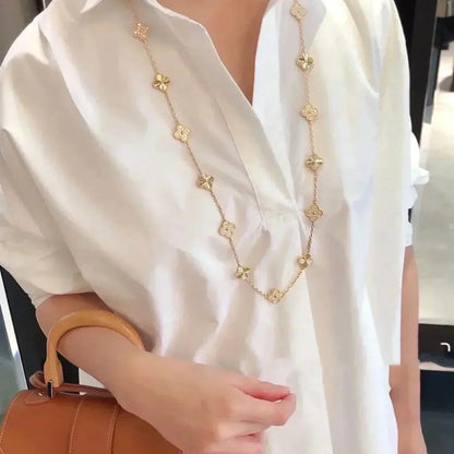 AuraJewelry クローバー20モチーフ レーザーダイヤモンドネックレス