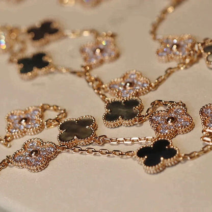 ¡®AuraJewelry¡¯CLOVER 20 MOTIFS DARK MOP DIAMOND  NECKLACE