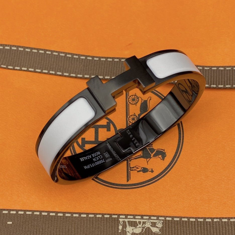 ¡®AuraJewelry¡¯H BRACELET 12MM BLACK WHITE CERAMIC