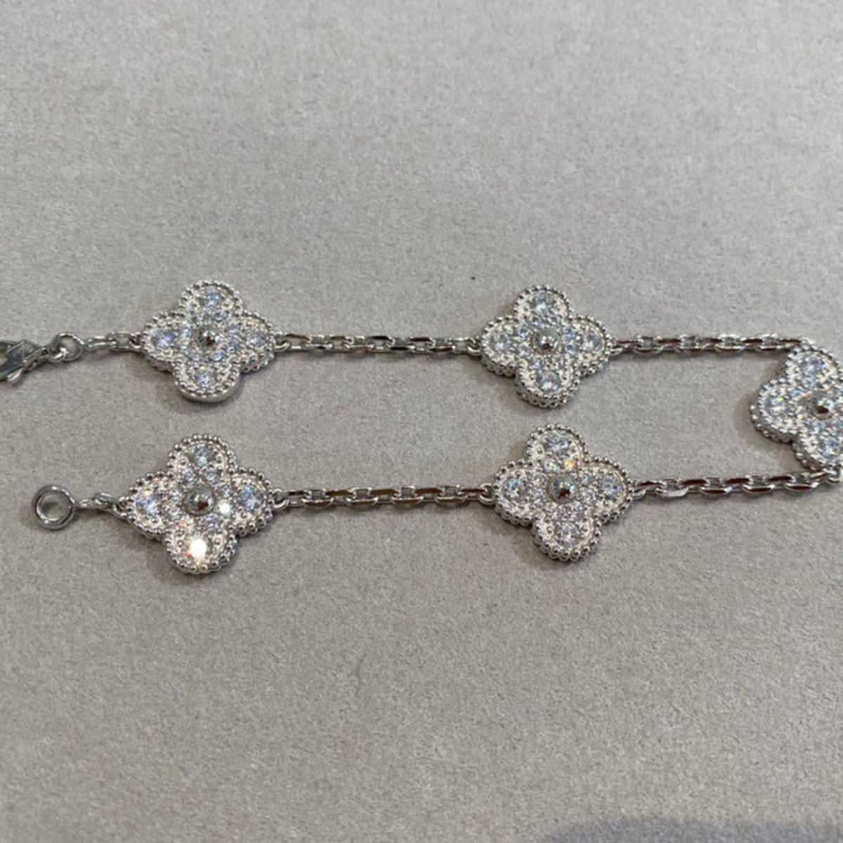 [AuraJewelry] New  CLOVER 5 MOTIF FULL DIAMOND BRACELET COLLECTION