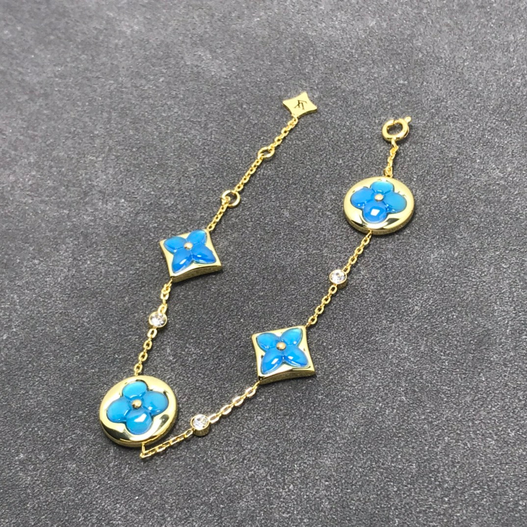 ¡®AuraJewelry¡¯STAR AND SUN TURQUOISE 4 MOTIFS 3 DIAMONDS