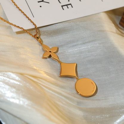 ¡®AuraJewelry¡¯STAR AND SUN DIAMOND PINK GOLD NECKLACE