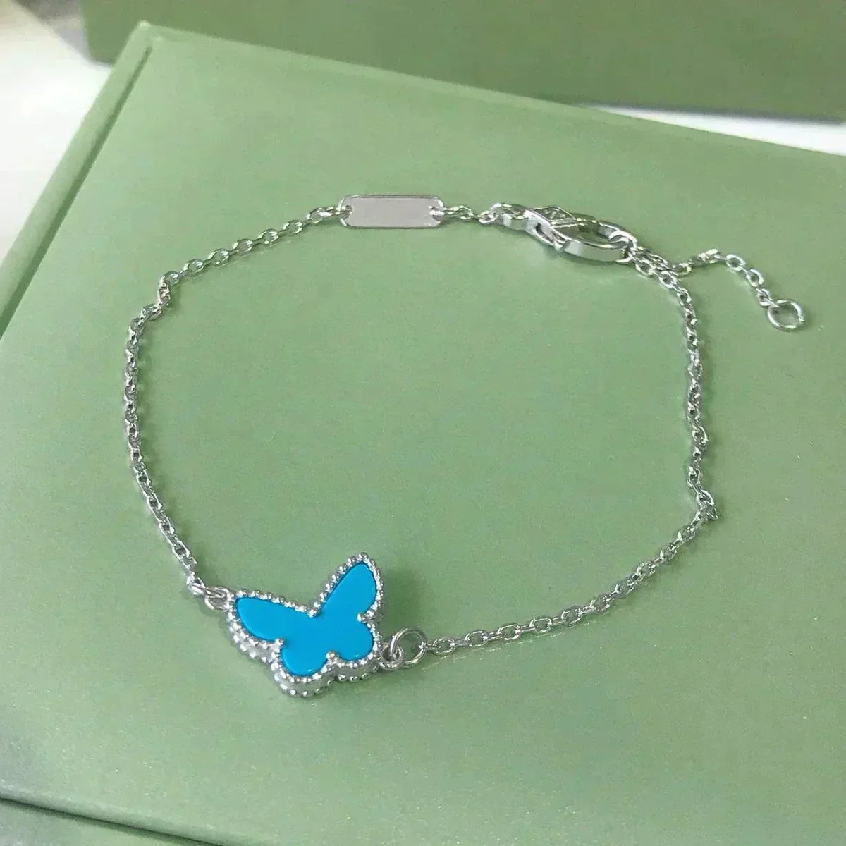 ¡®AuraJewelry¡¯BUTTERFLY TURQUOISE BUTTERFLY BRACELET SILVER