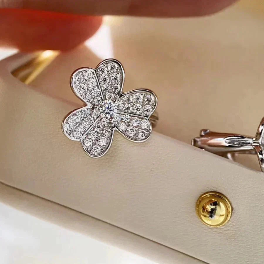 ¡®AuraJewelry¡¯CLOVER COMOS DIAMOND EARRINGS SILVER