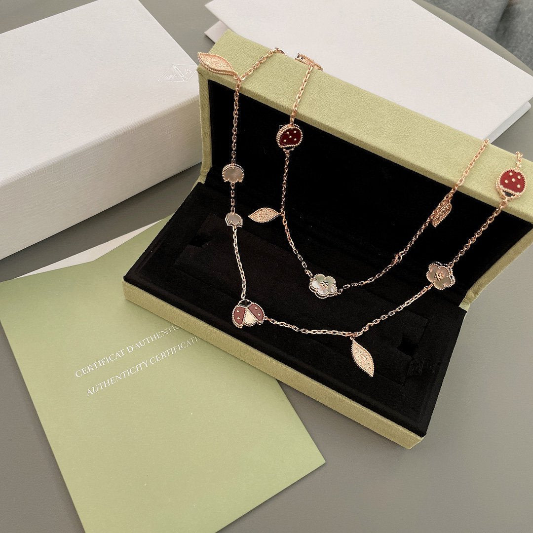 ¡®AuraJewelry¡¯LUCKY SPRING 15 MOTIFS ROSE GOLD NECKLACE