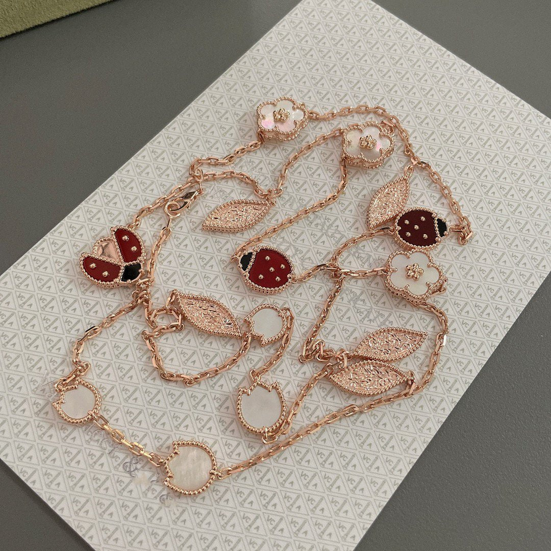 ¡®AuraJewelry¡¯LUCKY SPRING 15 MOTIFS ROSE GOLD NECKLACE