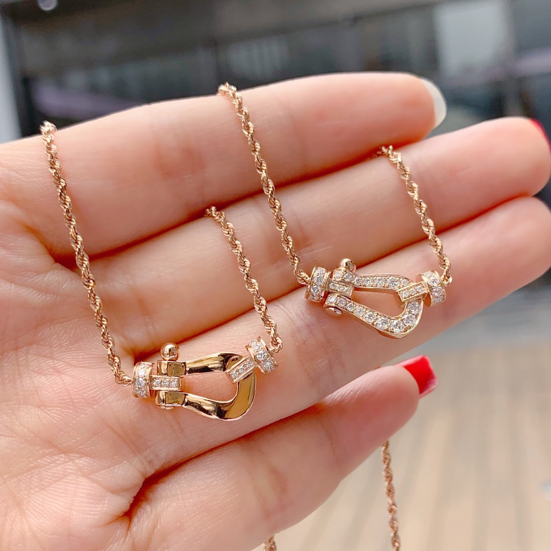 ¡®AuraJewelry¡¯FORCE 10 PINK GOLD DIAMOND NECKLACE