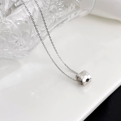 ¡®AuraJewelry¡¯BEE MINI NECKLACE