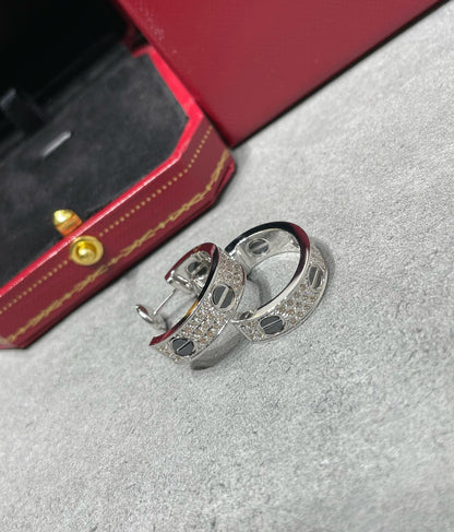 ¡®AuraJewelry¡¯LOVE CERAMIC DIAMOND PAVED SILVER EARRINGS
