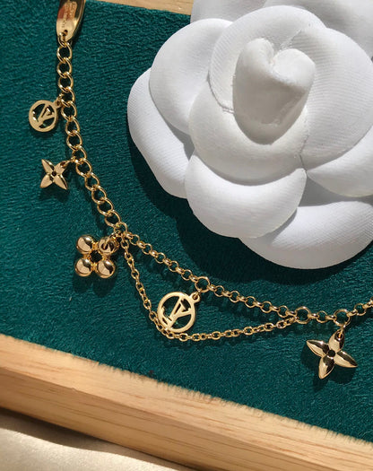 ¡®AuraJewelry¡¯BLOOMING PINK GOLD MOP BRACELET