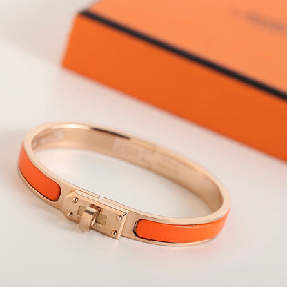 ¡®AuraJewelry¡¯HM KELLY ORANGE BRACELET