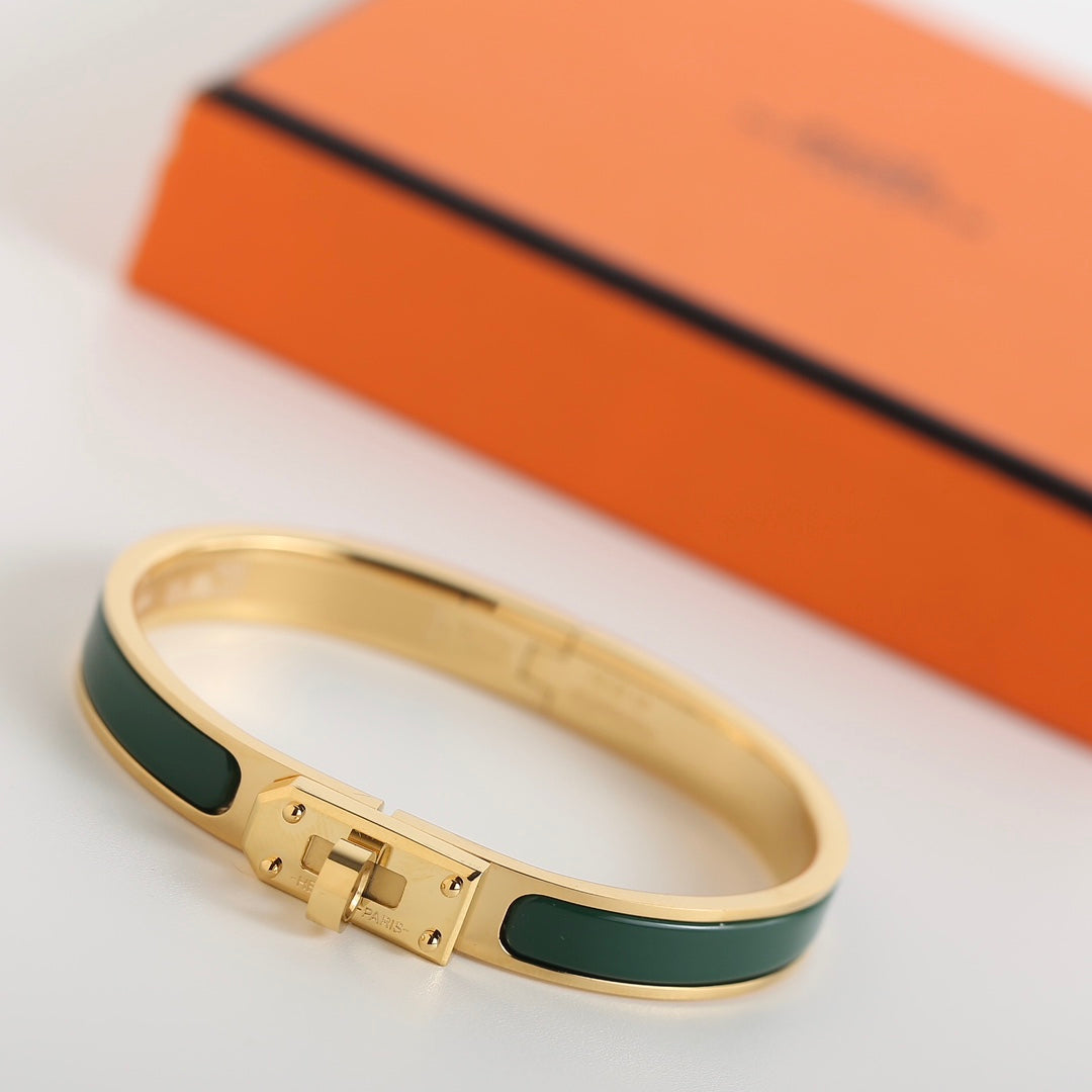 ¡®AuraJewelry¡¯HM KELLY KHAKI BRACELET