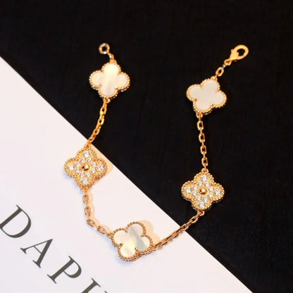 [AuraJewelry]新作 クローバーホワイトパールMOP 5モチーフブレスレットコレクション