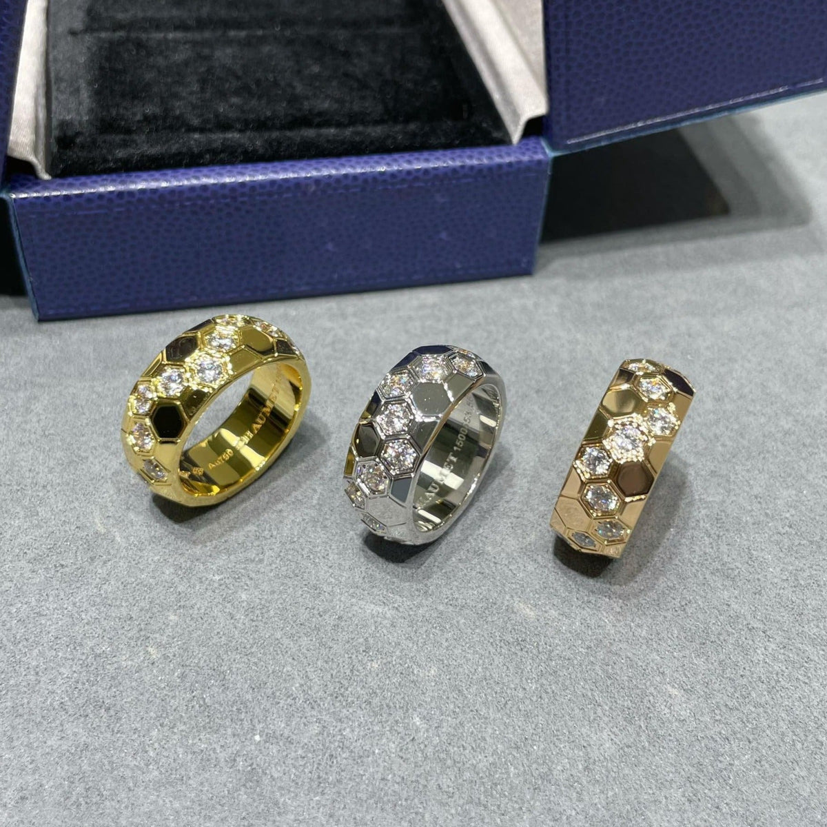 ¡®AuraJewelry¡¯BEE LOVE DIAMOND LARGE RING