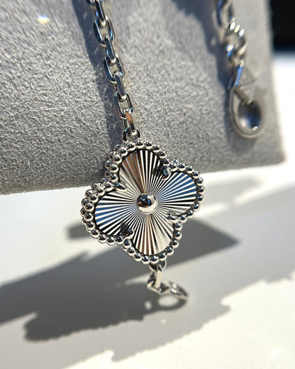 [AuraJewelry]New  CLOVER 5 MOTIF LASER BRACELET COLLECTION