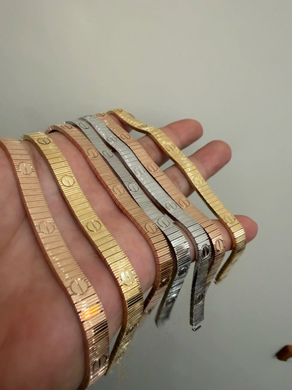 AuraJewelry®新モデル LOVEブレスレット 7MM
