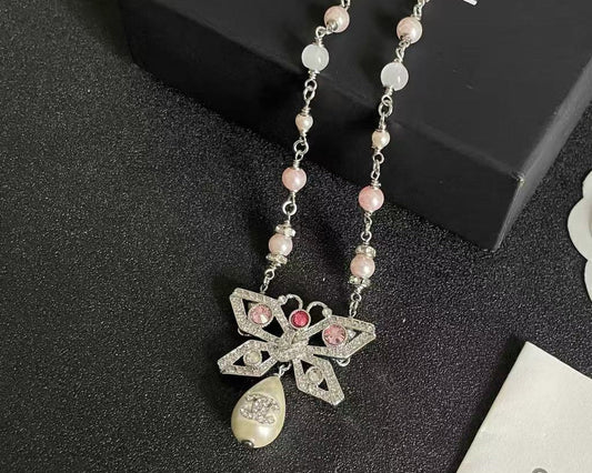 [AuraJewelry] ボウ＆パール ダブルC パヴェダイヤモンドネックレス