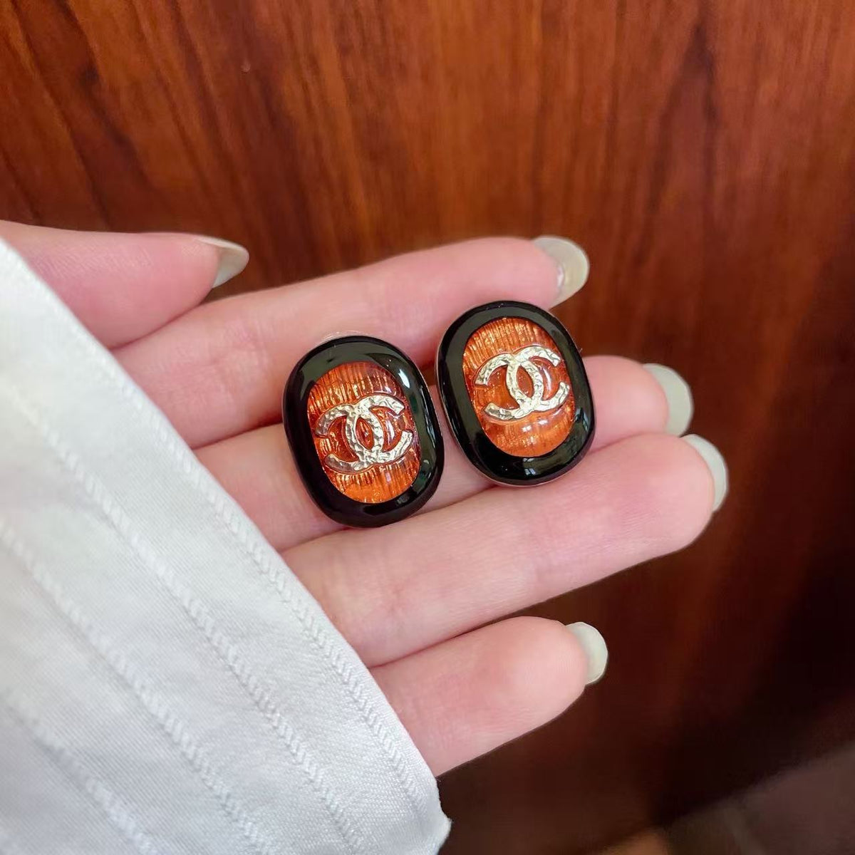 [AuraJewelry]Amber & Glass Stud Earrings