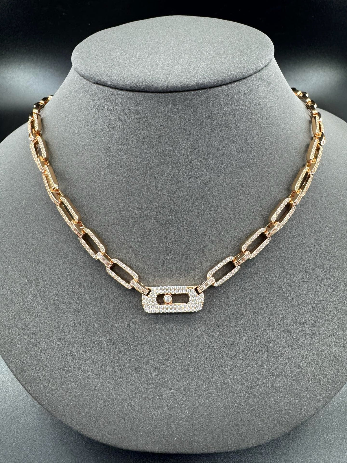 [AuraJewelry] Move Link Pave Diamond Chain Necklace