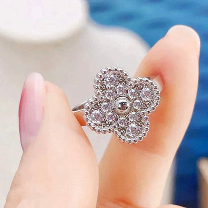 ¡®AuraJewelry¡¯CLOVER DIAMOND RING