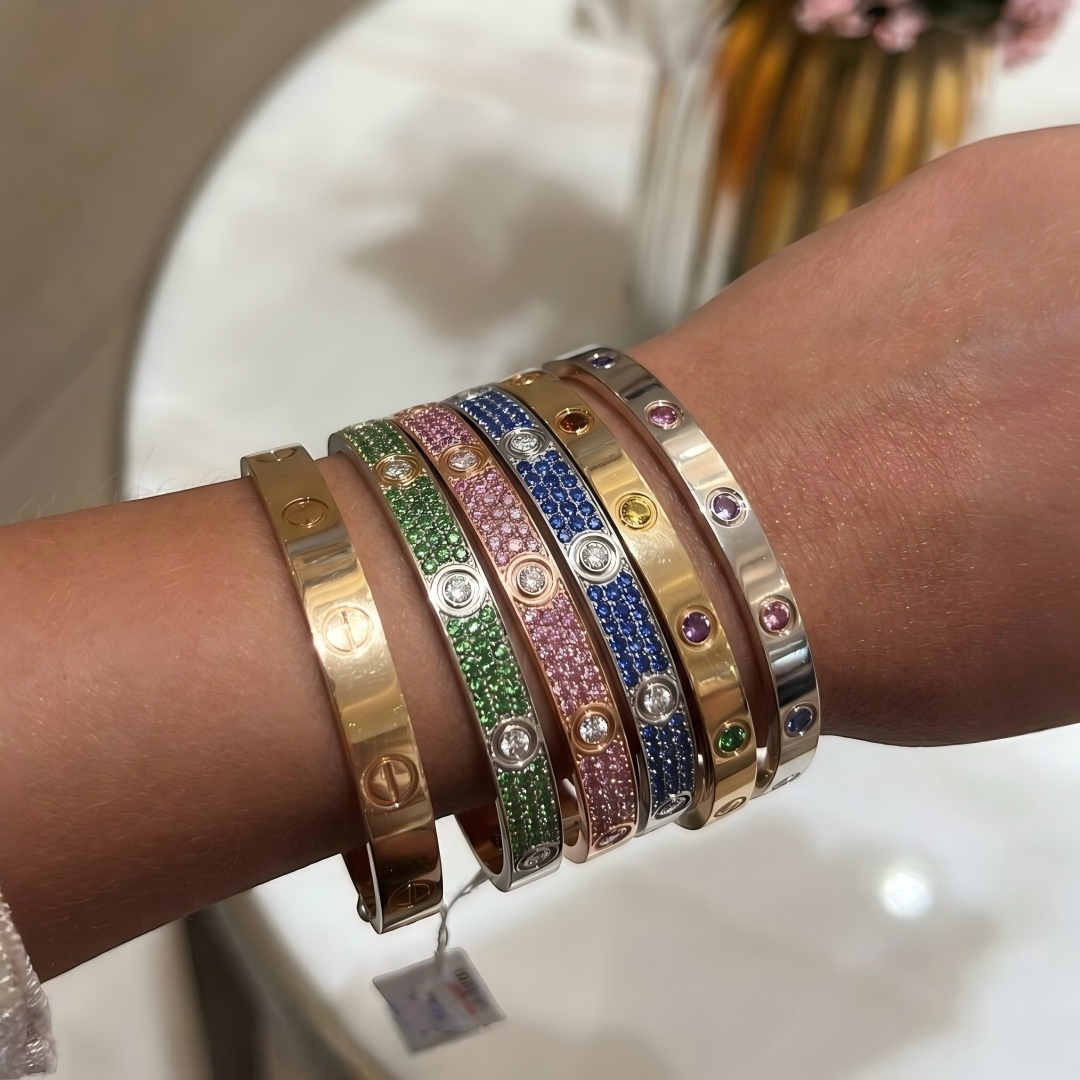 [AuraJewelry]2026 PAVE GEMSTONE LOVE BRACELET 6.1MM 10 DIAMONDS