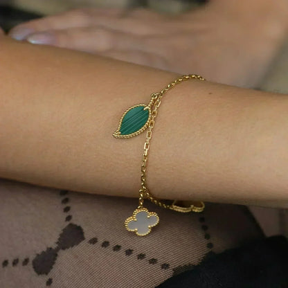 ¡®AuraJewelry¡¯LUCKY SPRING 5 MOTIF GOLD BRACELET