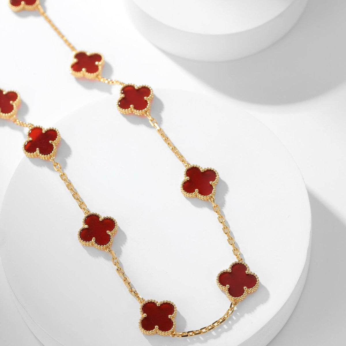 ¡®AuraJewelry¡¯CLOVER 10 MOTIFS CARNELIAN NECKLACE