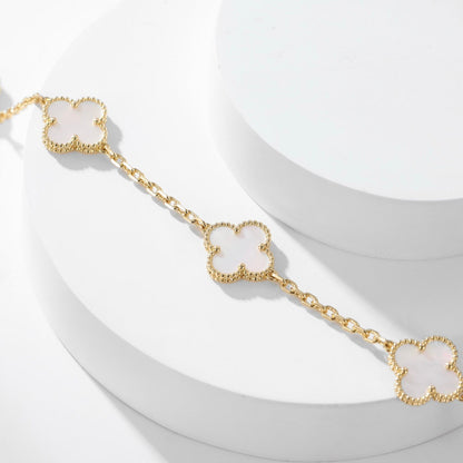 ¡®AuraJewelry¡¯CLOVER 10 MOTIFS WHITE MOTHER OF PEARL NECKLACE