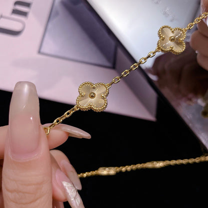 ¡®AuraJewelry¡¯CLOVER 10 MOTIFS LASER NECKLACE