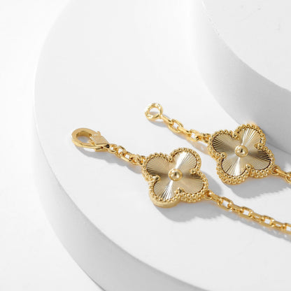 ¡®AuraJewelry¡¯CLOVER 10 MOTIFS LASER NECKLACE