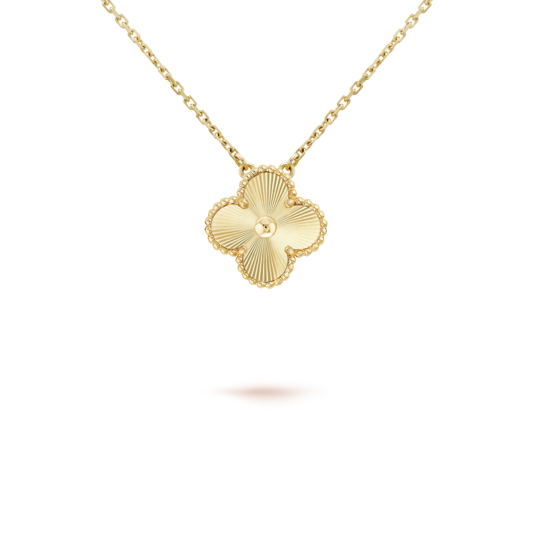 ¡®AuraJewelry¡¯CLOVER 15MM LASER NECKLACE